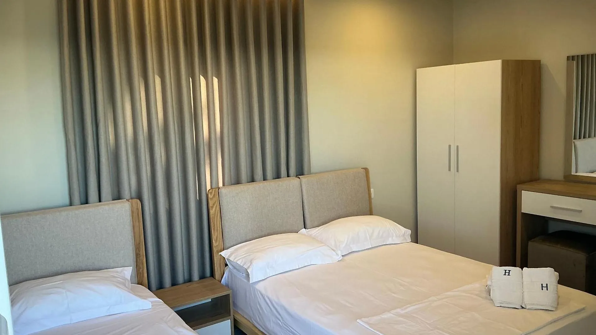 Harilla Hotel Dhërmi Albanien